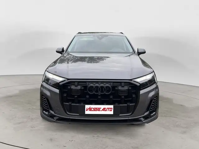 Audi Q7 3.0 tdi mhev Quattro 7 Posti IVA ESPOSTA PREZZO PROMO FINO AL 30 OTTOBRE