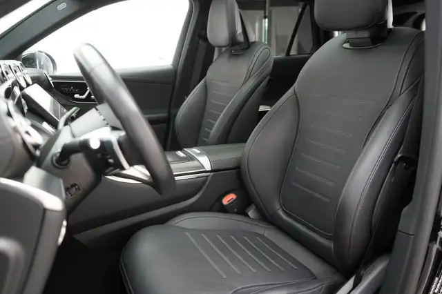 Mercedes-Benz GLC view 9