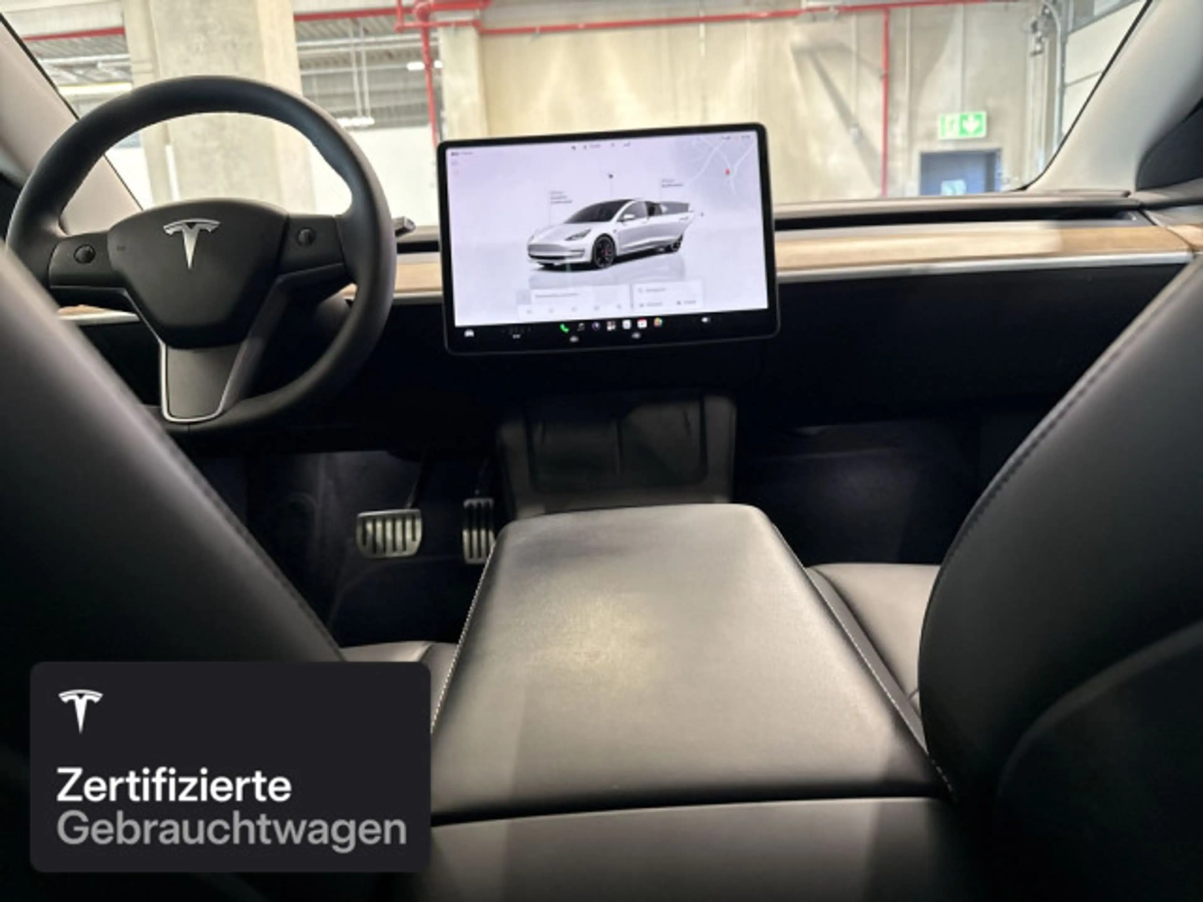 Tesla Model 3 Performance — photo 14