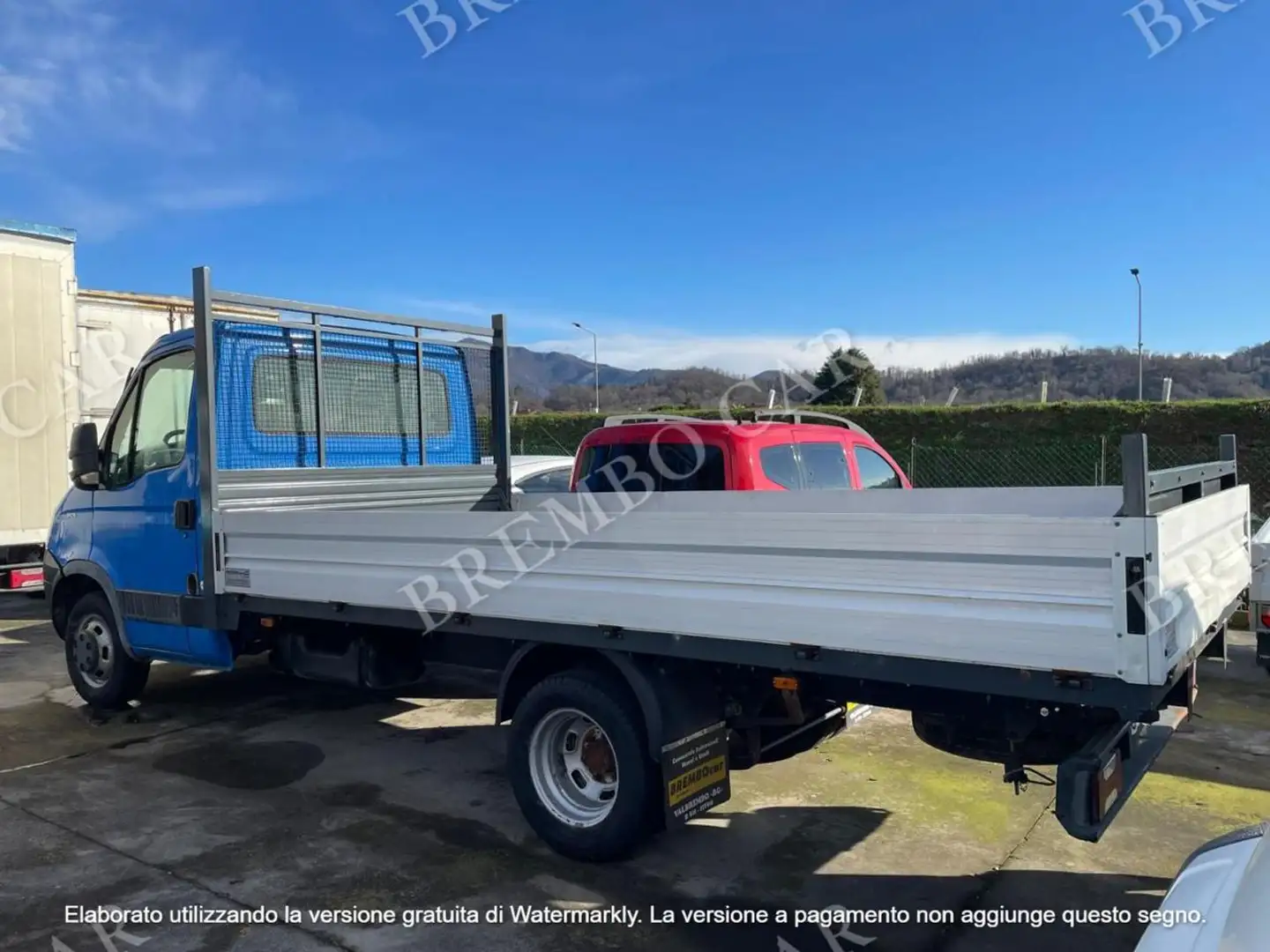 Iveco Daily 35C15 3.0 Hpi PLM-RG Cabinato Blauw - 2