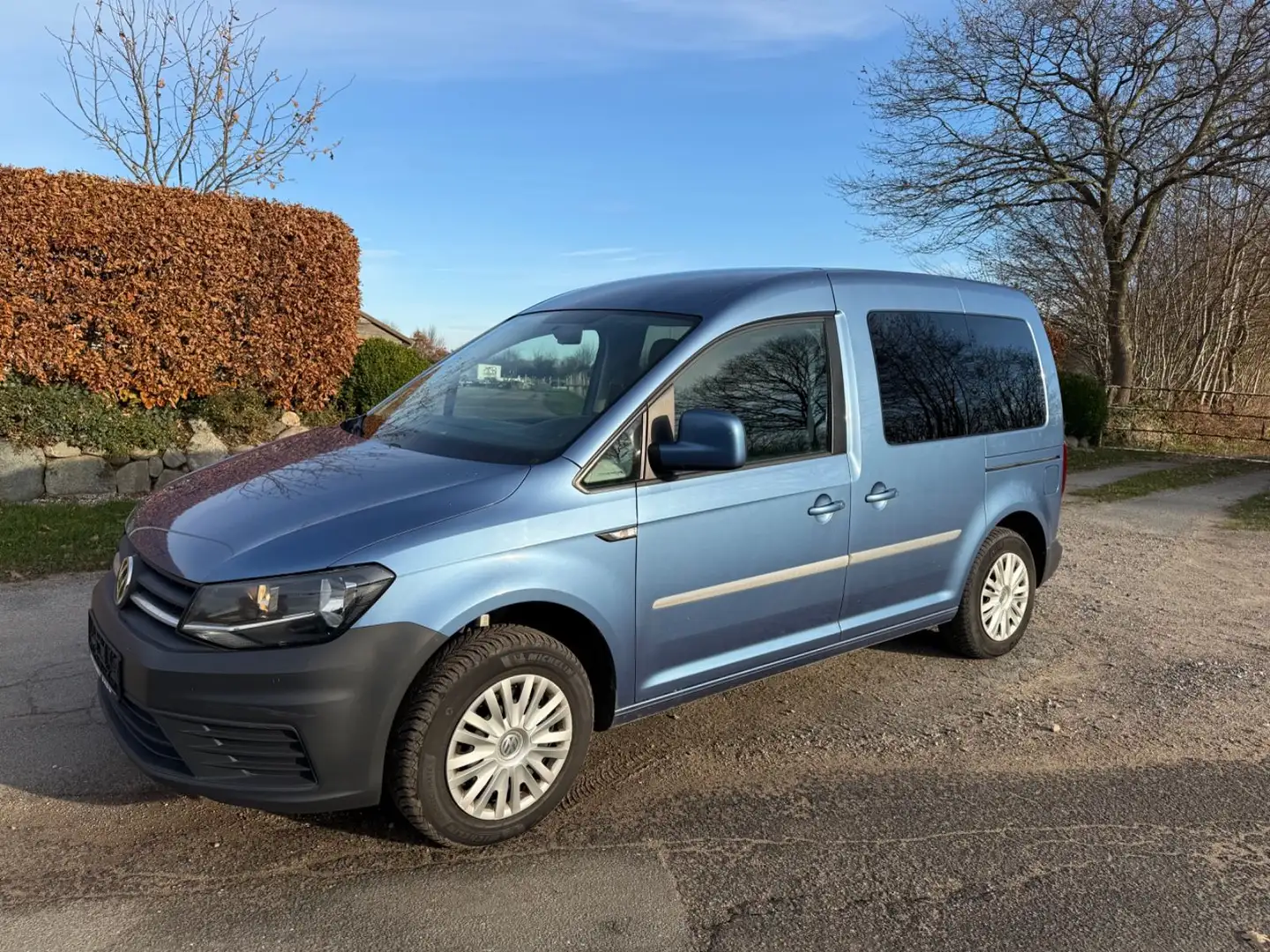Volkswagen Caddy PKW Trendline BMT 2,0 TDI Klima 1 Hand Blau - 1