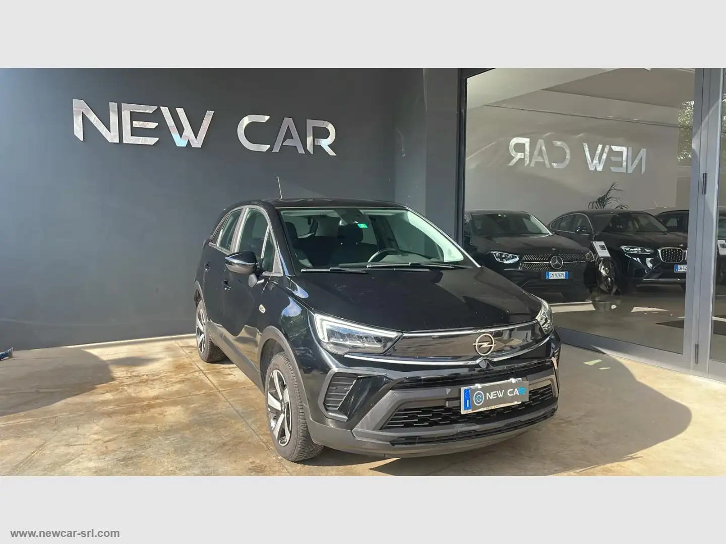 Opel Crossland X 1.5 ECOTEC D 120 S&S aut.Edit. Nero - 2