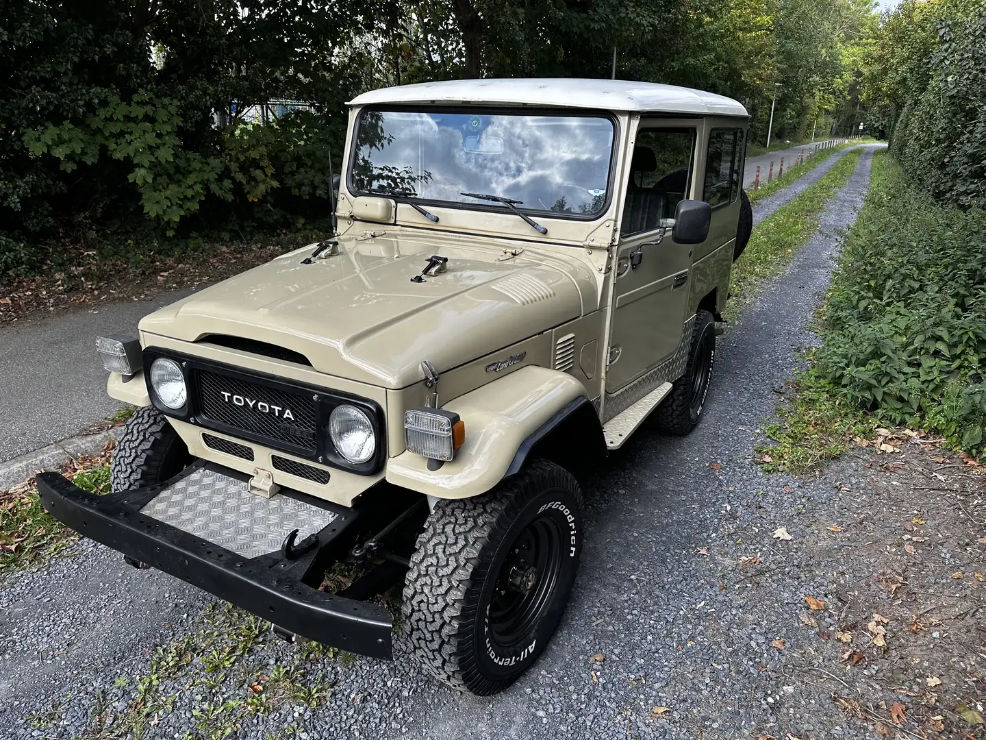 Toyota Land Cruiser landcruiser bj 42 prachtstaat . Beige - 1