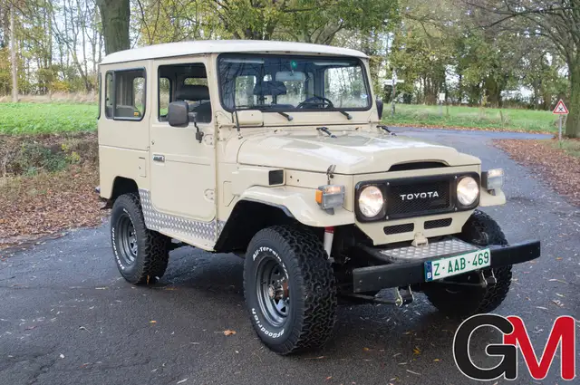 Toyota Land Cruiser landcruiser bj 42 prachtstaat .