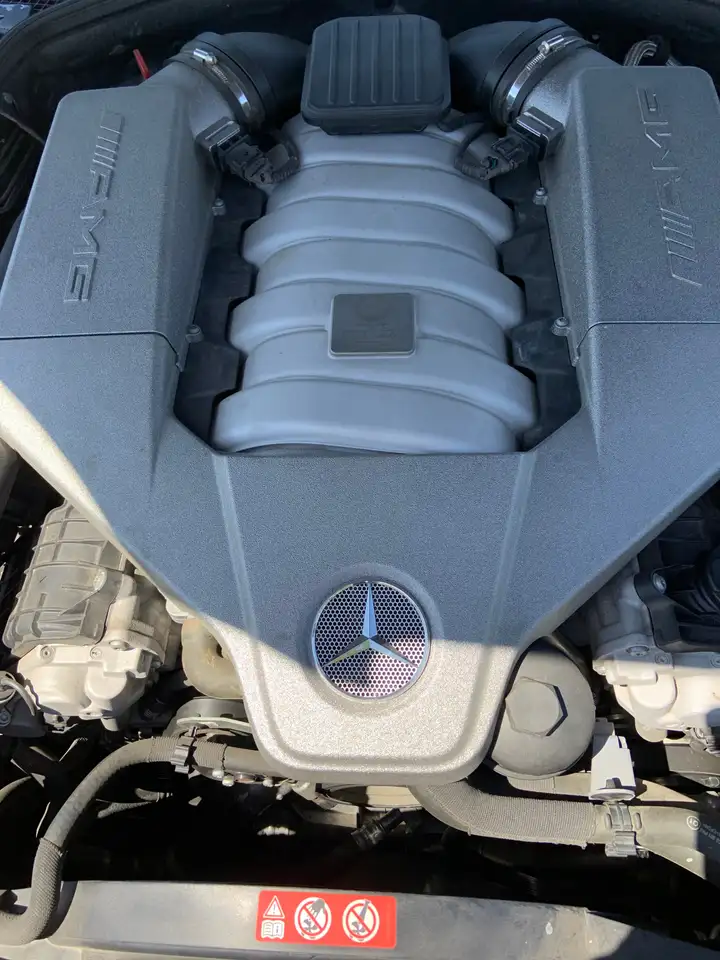 Mercedes-Benz SL снимка Mercedes-Benz SL