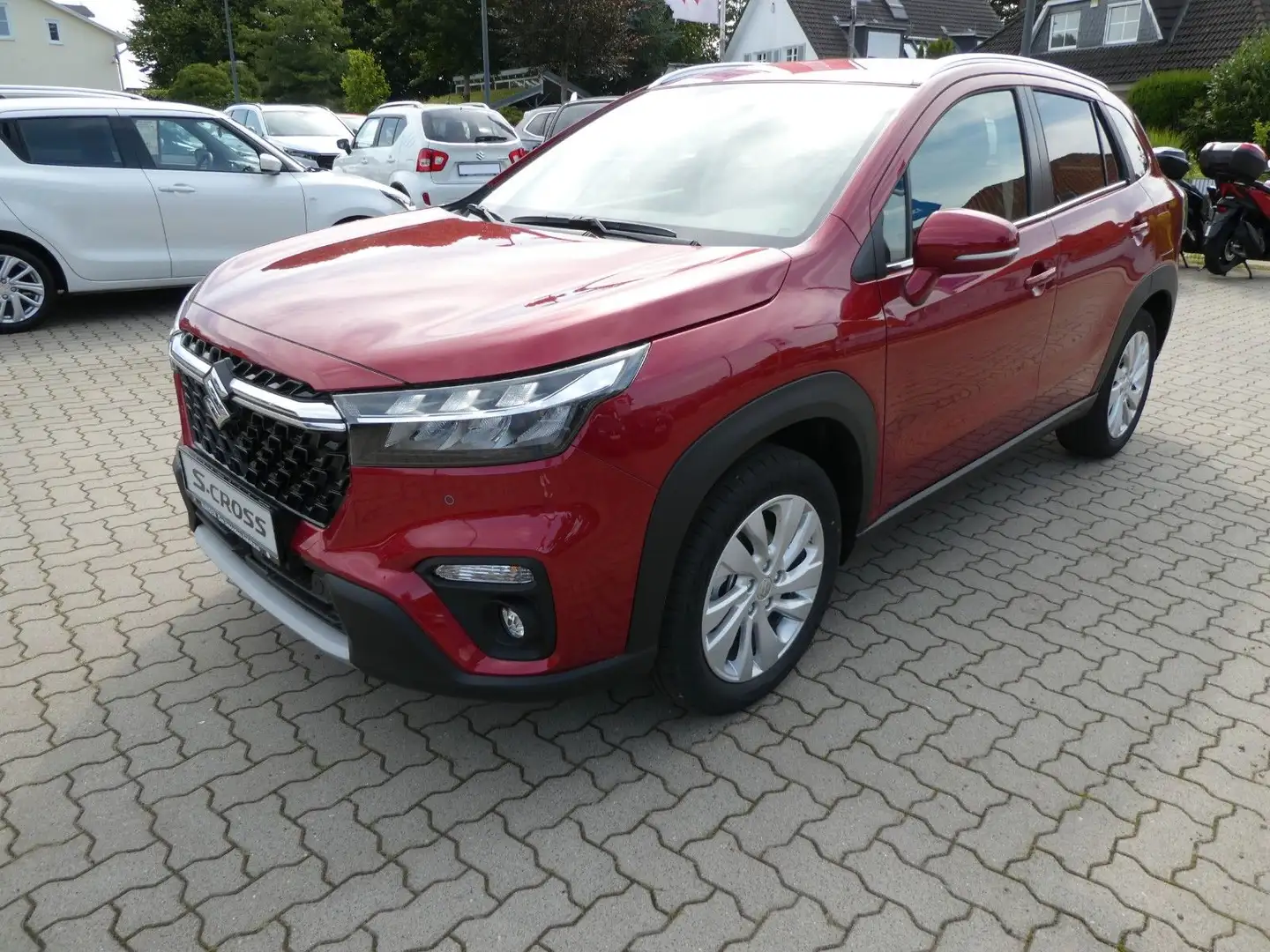Suzuki S-Cross S-Cross 1.5 Hybrid Comfort AGS Sofort Rot - 2