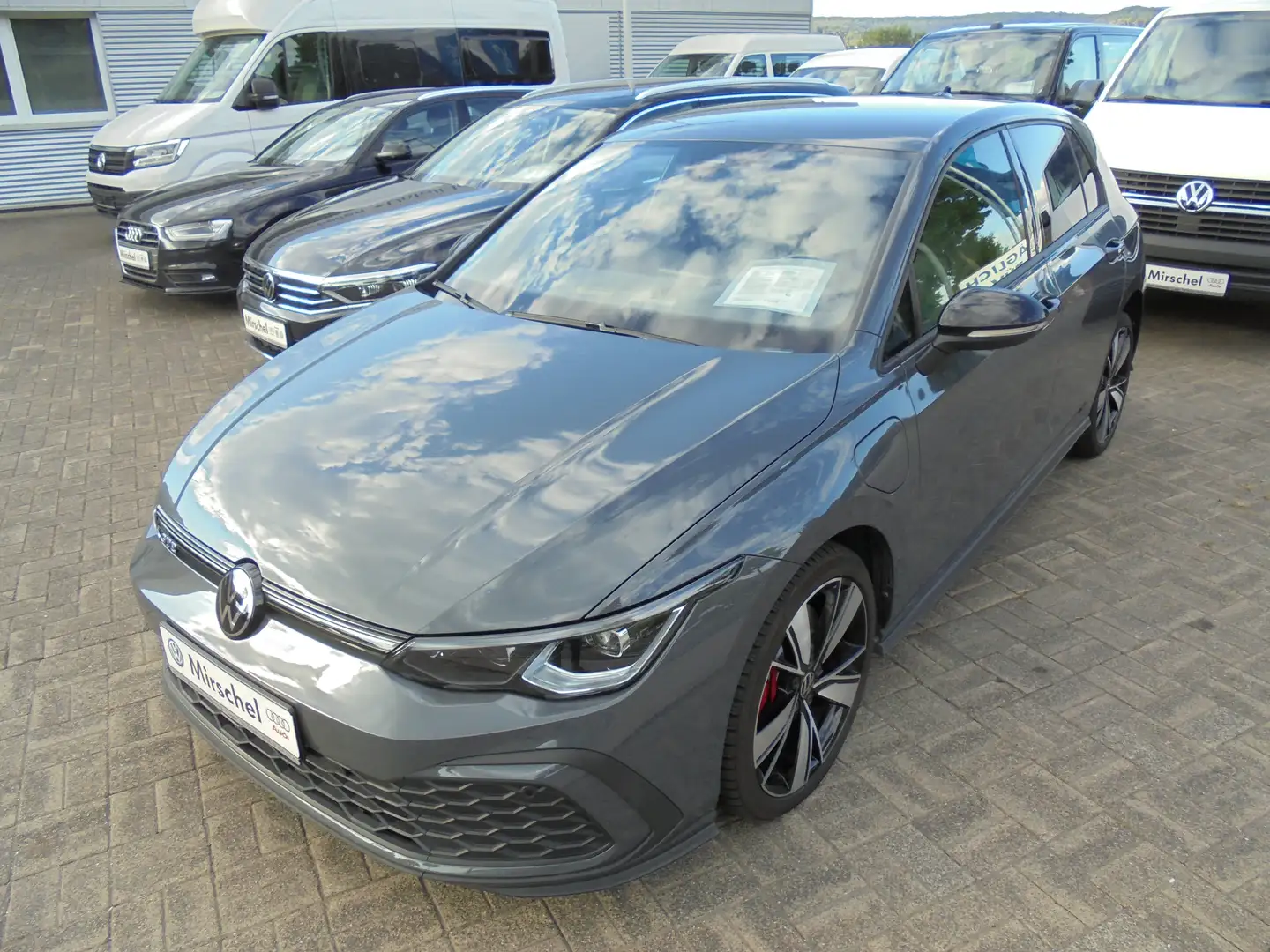 Volkswagen Golf GTE eHybrid 1,4 TSI DSG Grau - 2