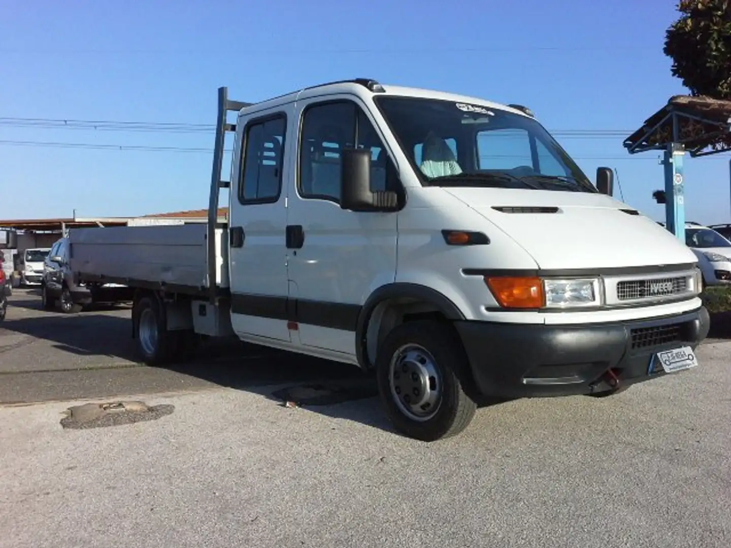 Iveco Daily 35C13 2.8 TDI 7 POSTI CASSONE FISSO  DOPPIA CABINA Blanc - 1