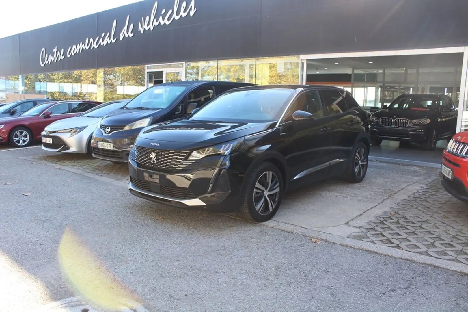 Peugeot 3008 225 e-EAT8 Allure Noir - 1