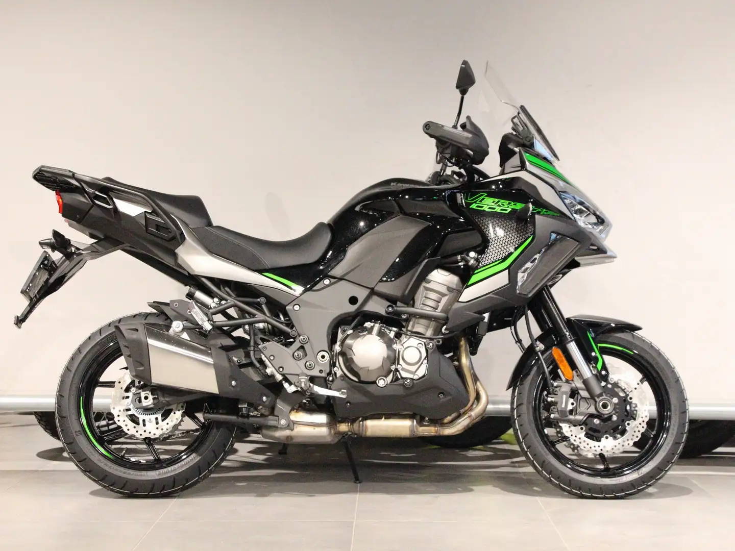 Kawasaki Versys 1000 SE Negru - 1
