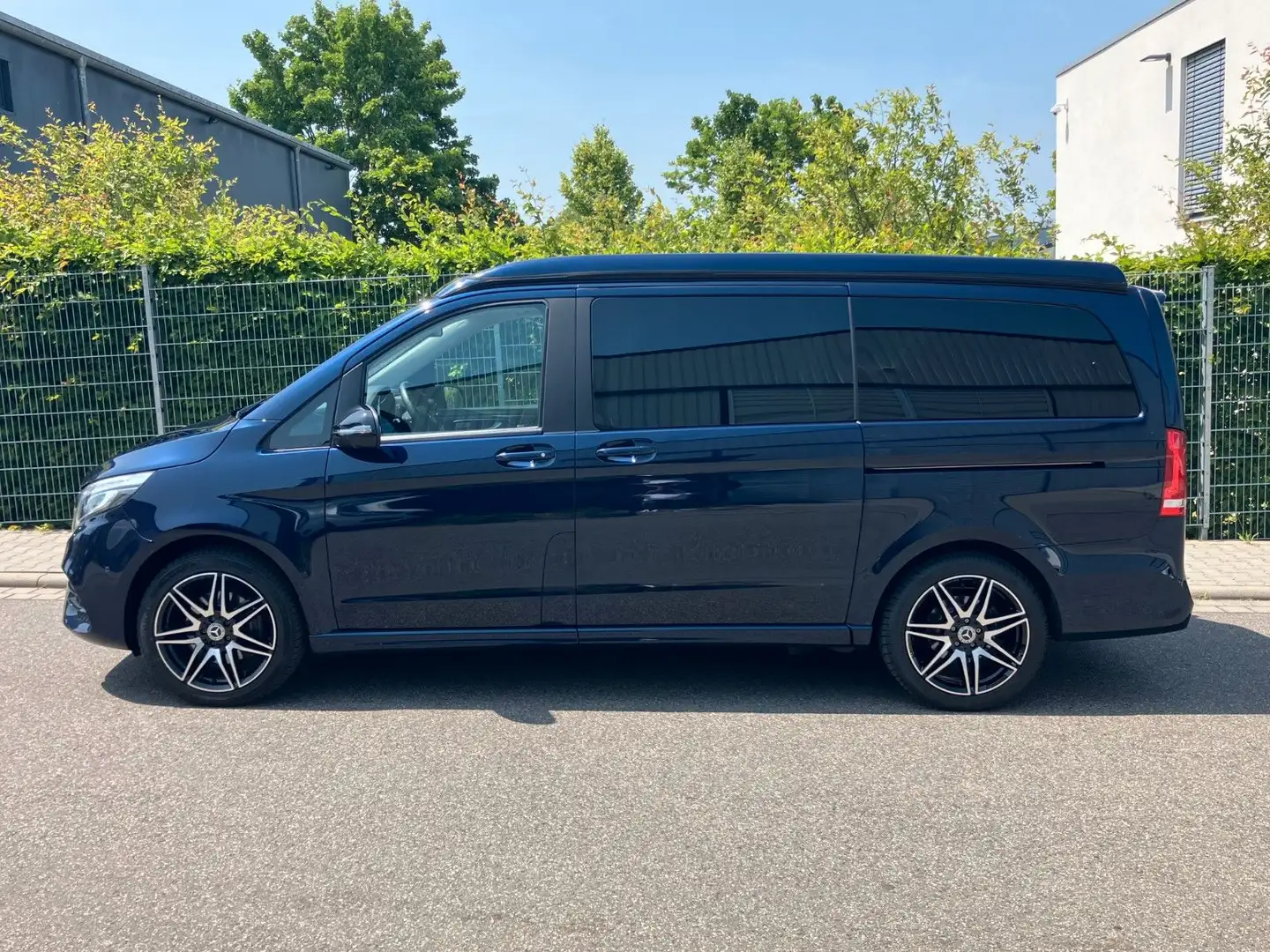 Mercedes-Benz V 300 d Marco Polo HORIZON EDITION 4M Edition AMG Azul - 1