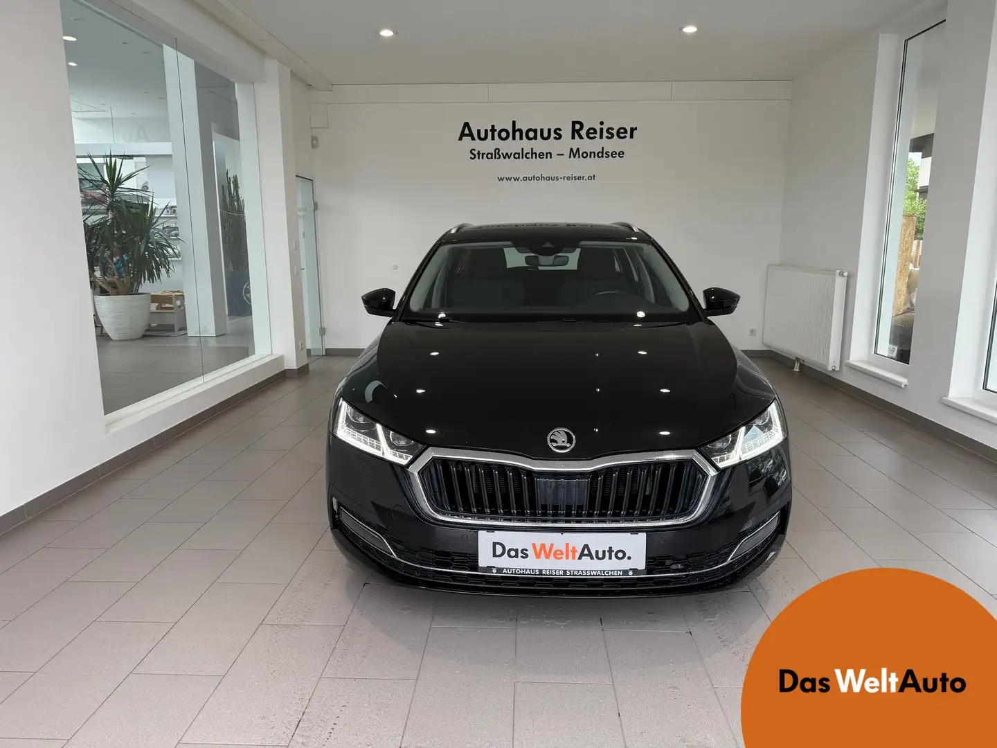 Skoda Octavia Style TDI DSG Negro - 1