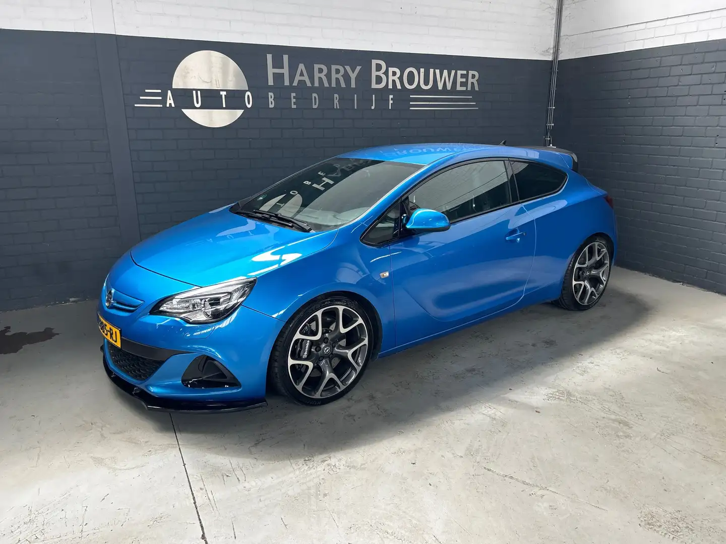 Opel Astra GTC 2.0 Turbo OPC, eerste eigenaar, compleet nieuw Kék - 2