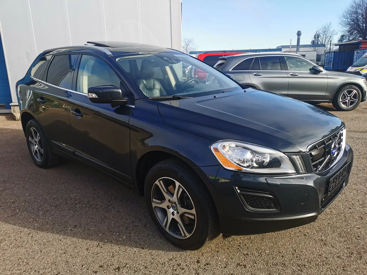 Volvo XC60 Summum AWD Gris - 1