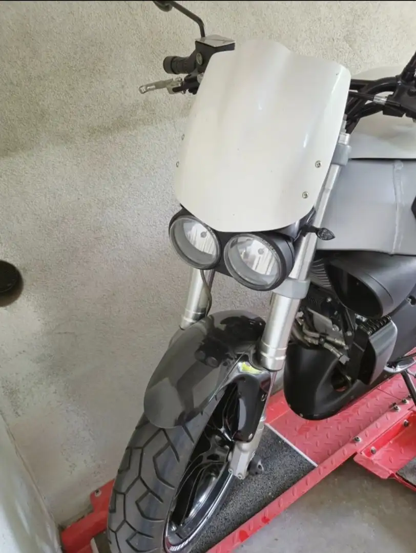 Buell XB 9 HD Buell XB9SX Lightning CityX Harley-Davidson V2 Bílá - 2