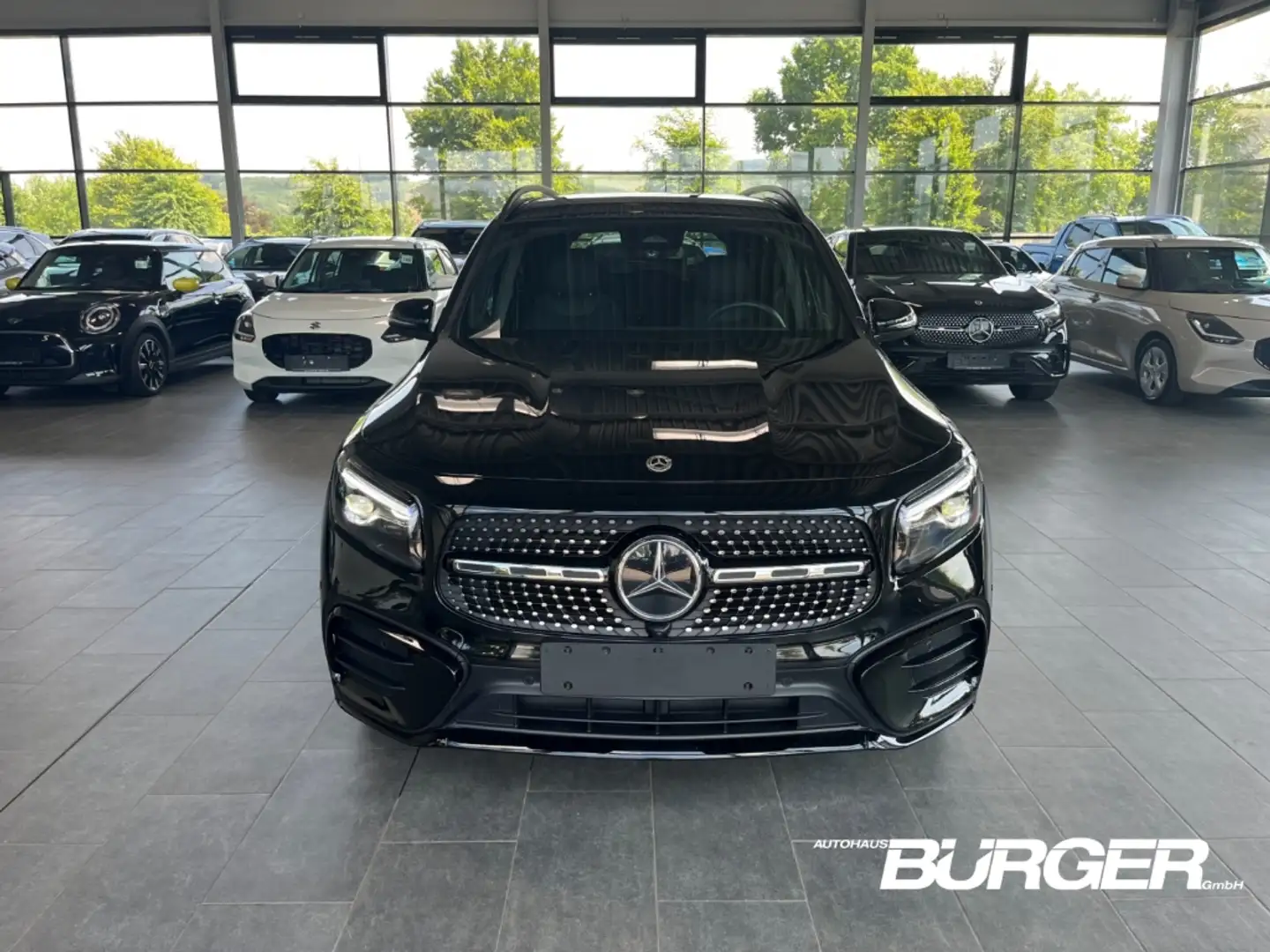 Mercedes-Benz GLB 200 d 4M AMG Pano AHK Multibeam LED ACC Winterpaket Na Schwarz - 2