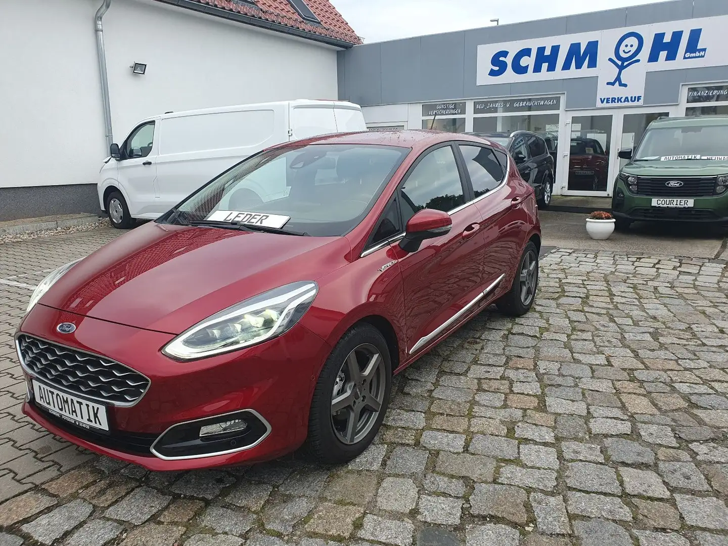 Ford Fiesta Vignale Autom. Leder LED M & S Räder Alu Rouge - 1