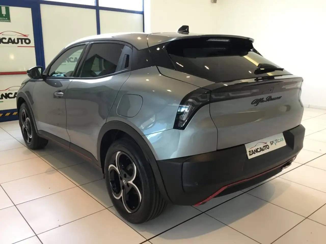 Alfa Romeo Junior BEV 156CV/115kW elettrica SPECIALE 100% ELETTRICA, миниатюра 6