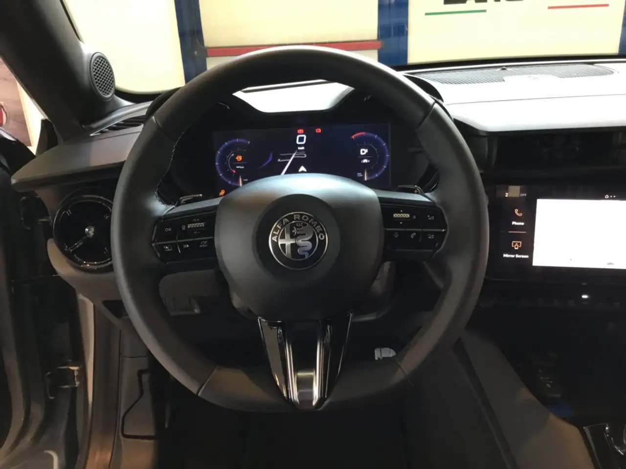 Alfa Romeo Junior BEV 156CV/115kW elettrica SPECIALE 100% ELETTRICA, миниатюра 10