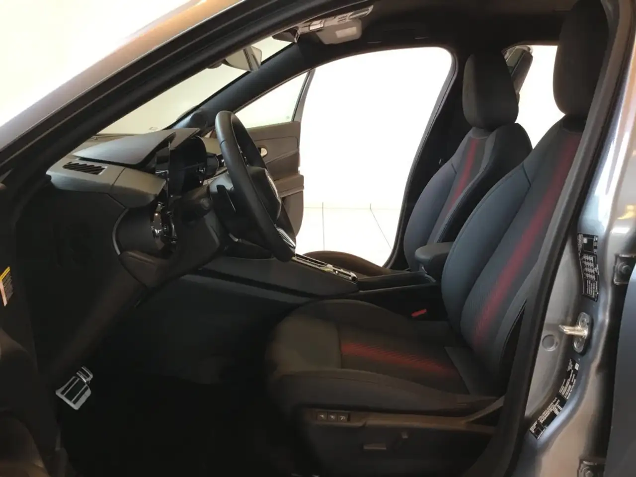 Alfa Romeo Junior BEV 156CV/115kW elettrica SPECIALE 100% ELETTRICA, миниатюра 12