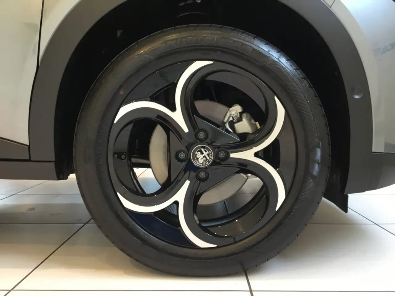 Alfa Romeo Junior BEV 156CV/115kW elettrica SPECIALE 100% ELETTRICA, миниатюра 9