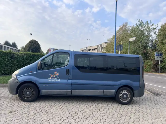 Nissan Primastar 9 Posti