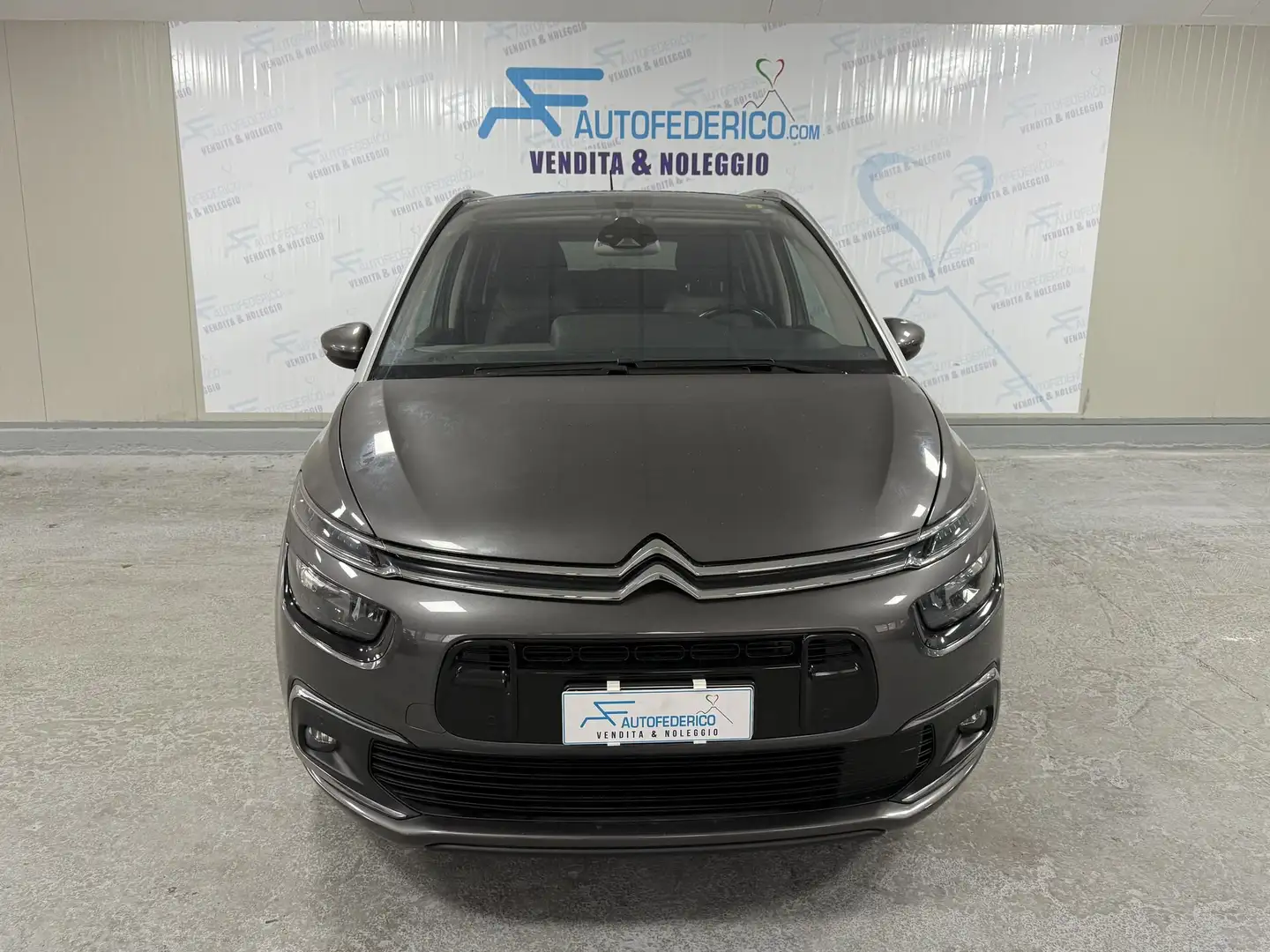 Citroen Grand C4 Picasso BlueHDi 150 S&S Shine Gris - 2