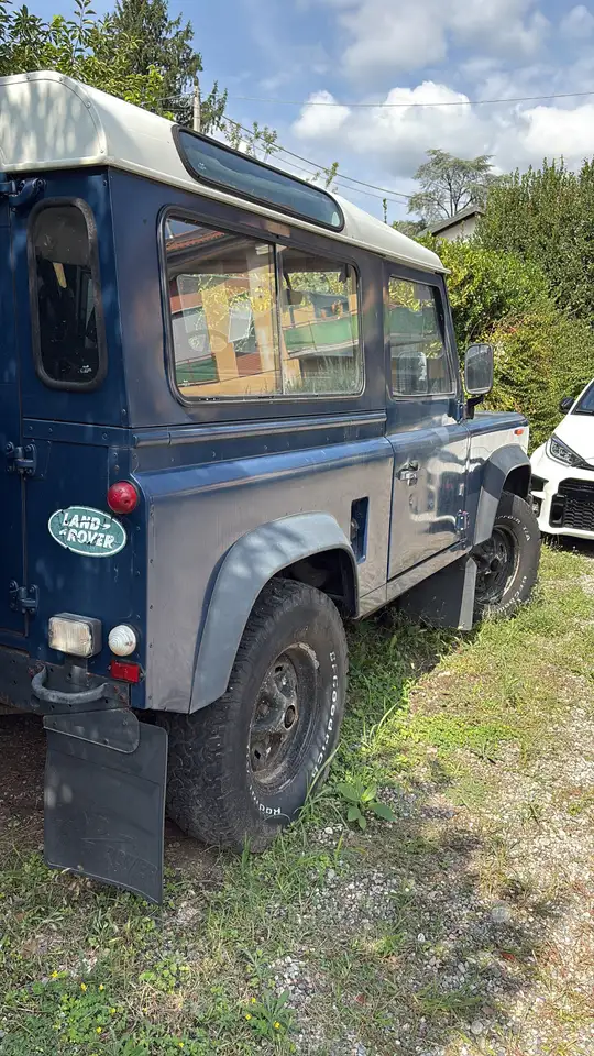 Land Rover Defender 90 2.5 td Hard Top, foto 2