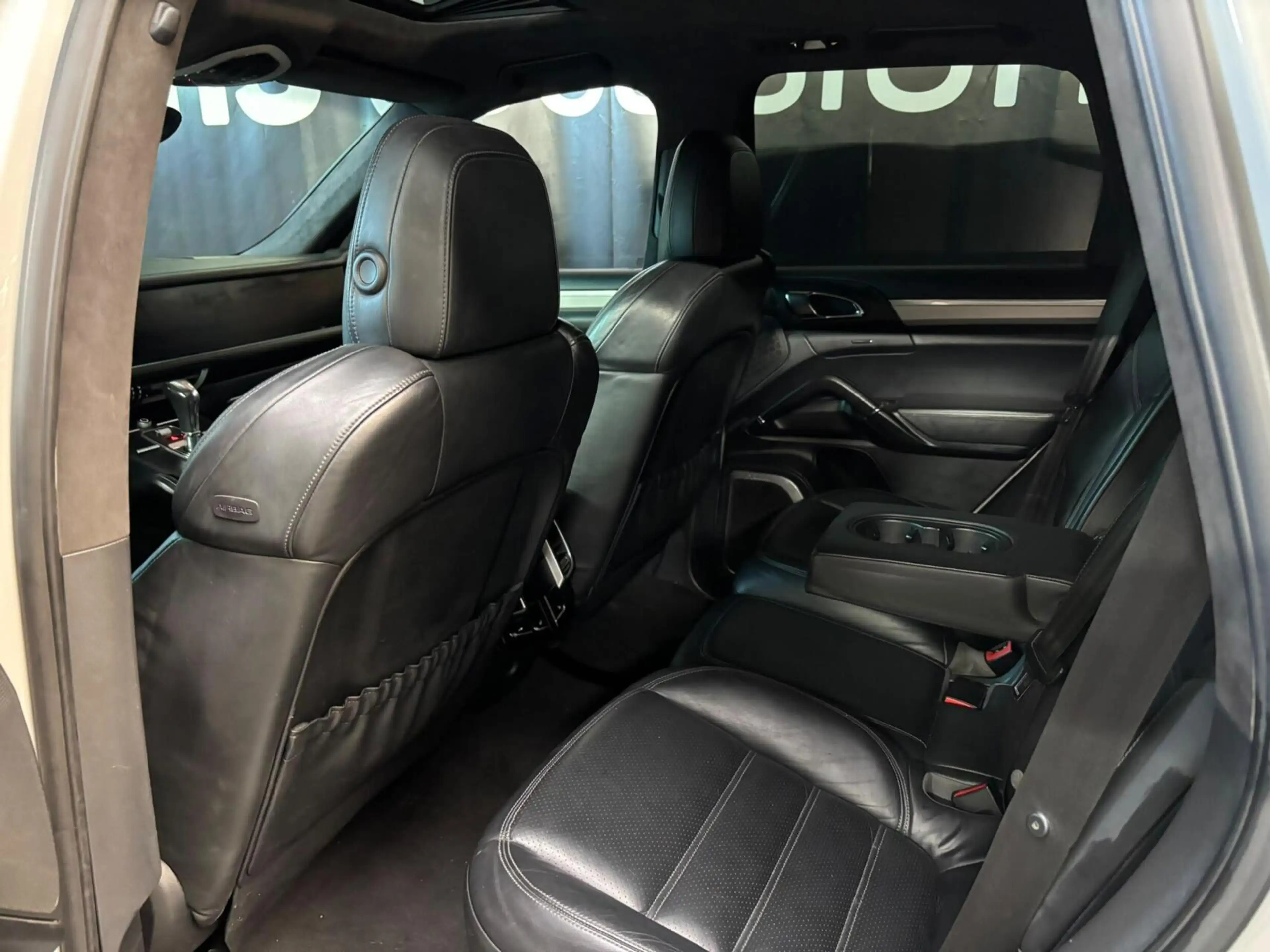 Porsche Cayenne 4.8 Turbo GTS 501PK, 2010-2025 ombouw — photo 15