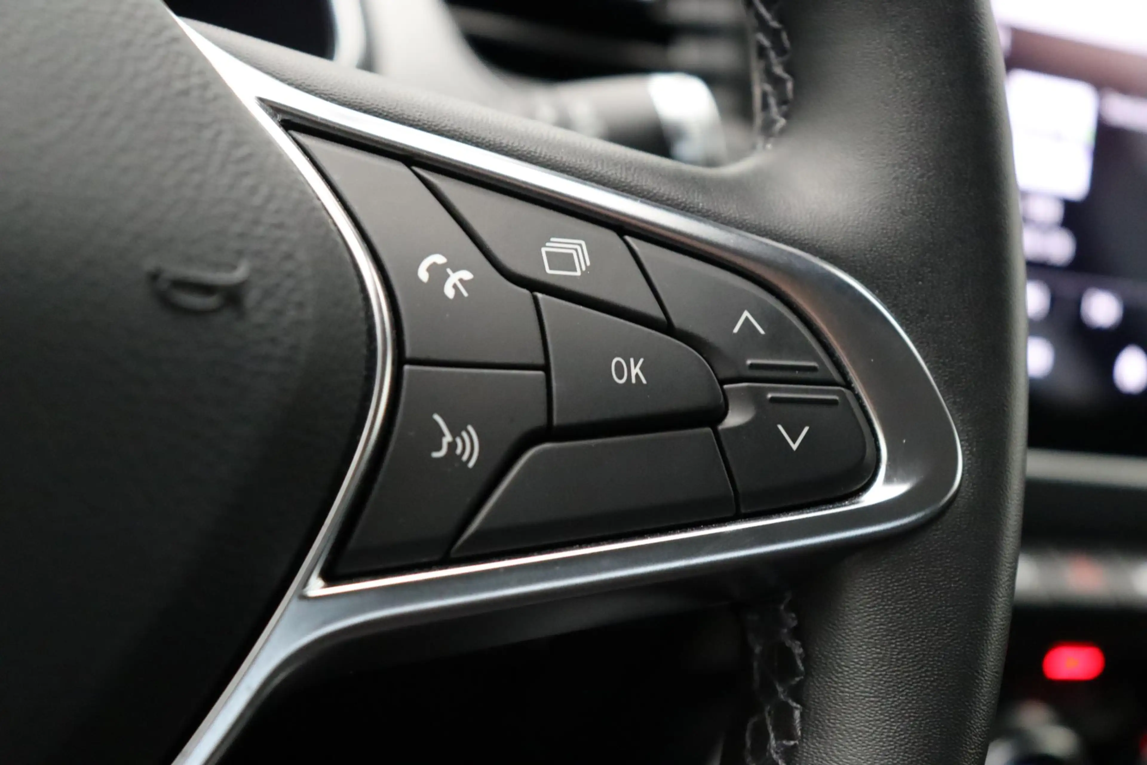 Renault Captur 1.6 E-Tech Plug-in Hybrid 160 Business | Climate C — photo 14