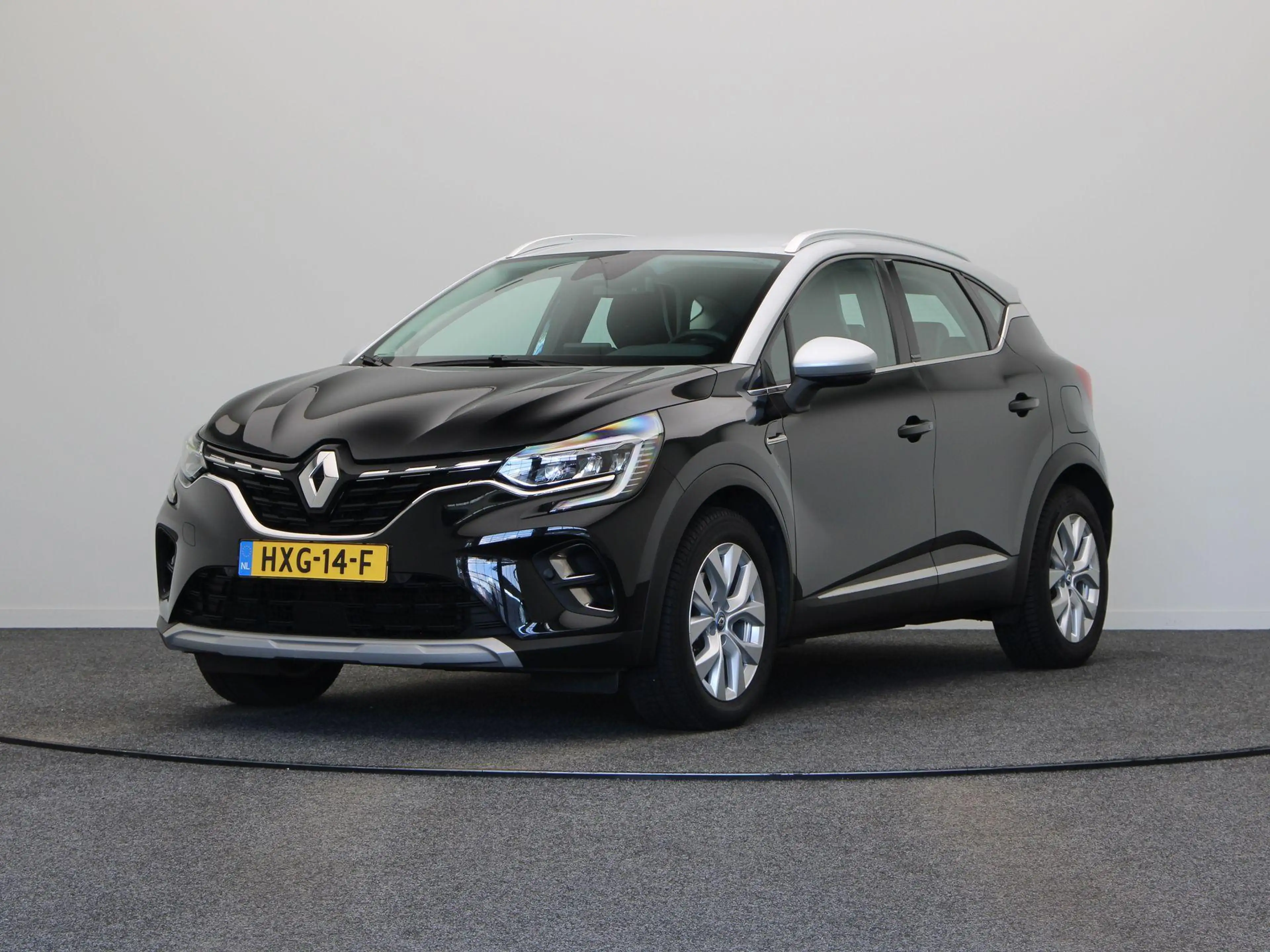 Renault Captur 1.6 E-Tech Plug-in Hybrid 160 Business | Climate C — photo 8
