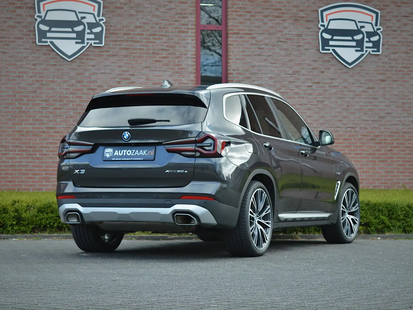 BMW X3 xDrive30e High Executive | CoPilot Gris - 2