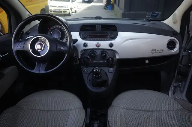 Fiat 500 view 2