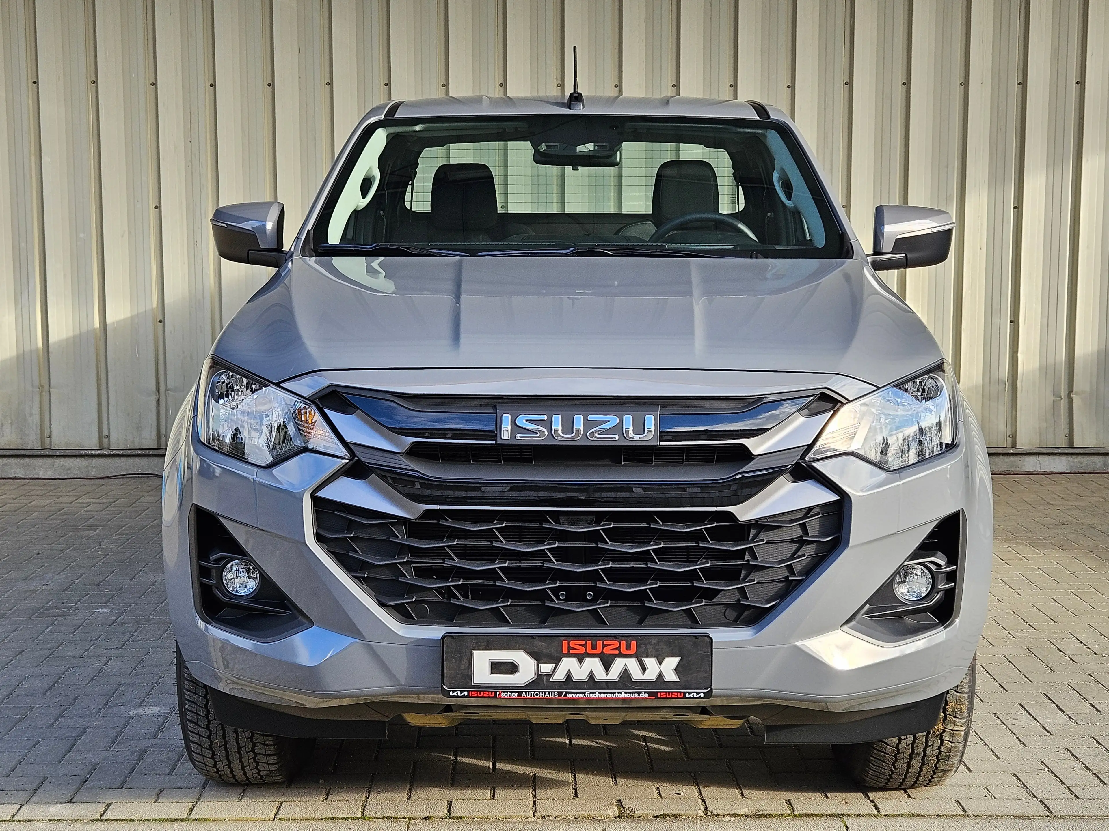 Isuzu D-Max D-Max Space Cab 4WD Autm. LS — photo 2