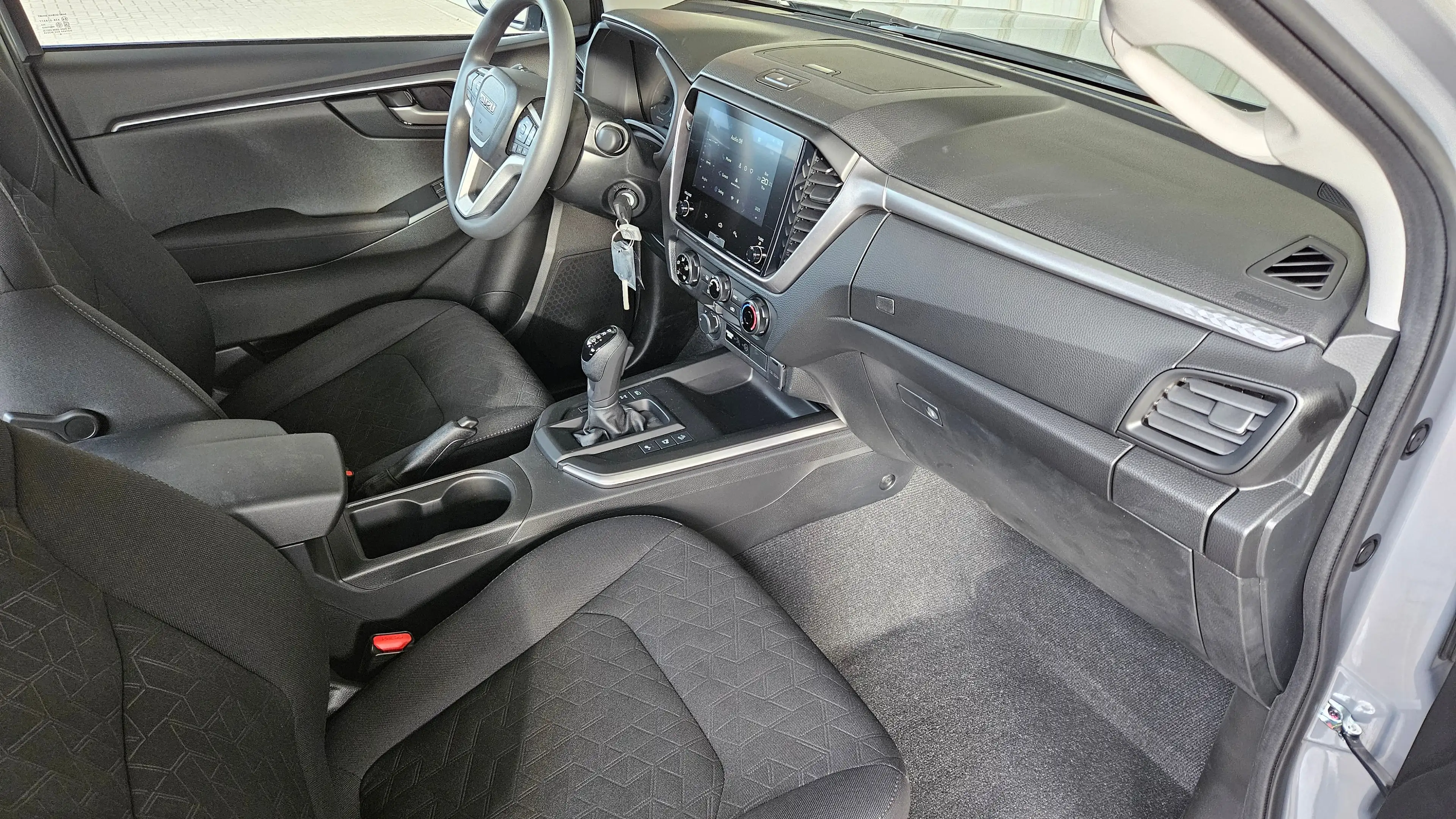 Isuzu D-Max D-Max Space Cab 4WD Autm. LS — photo 10