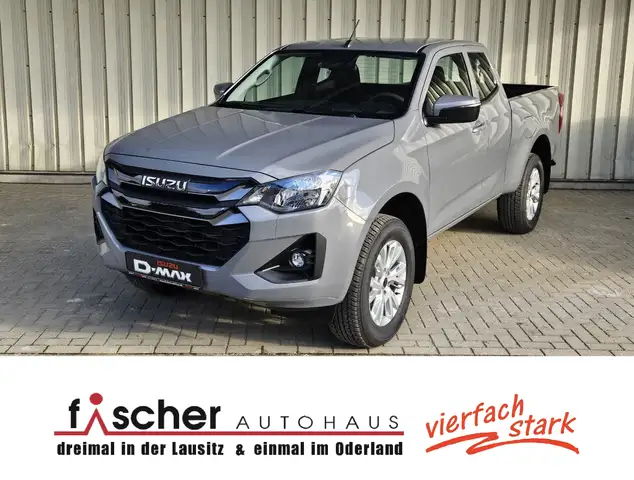 Isuzu D-Max D-Max Space Cab 4WD Autm. LS