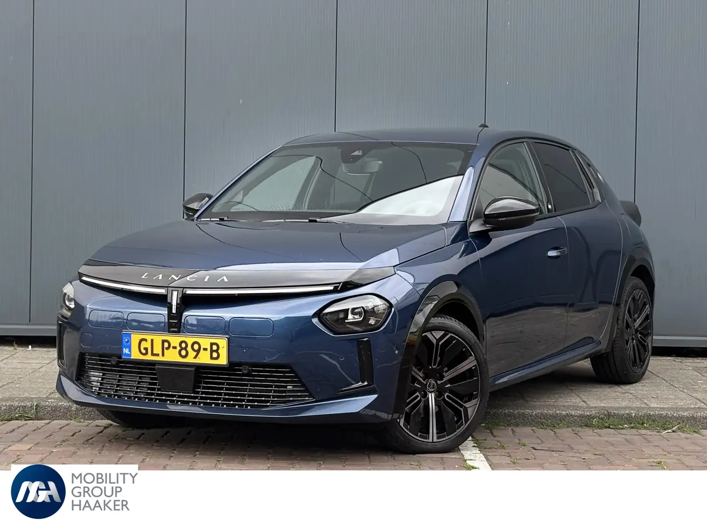 Lancia Ypsilon Edizione Limitata Cassina Navigatie | Apple carpla Blauw - 1