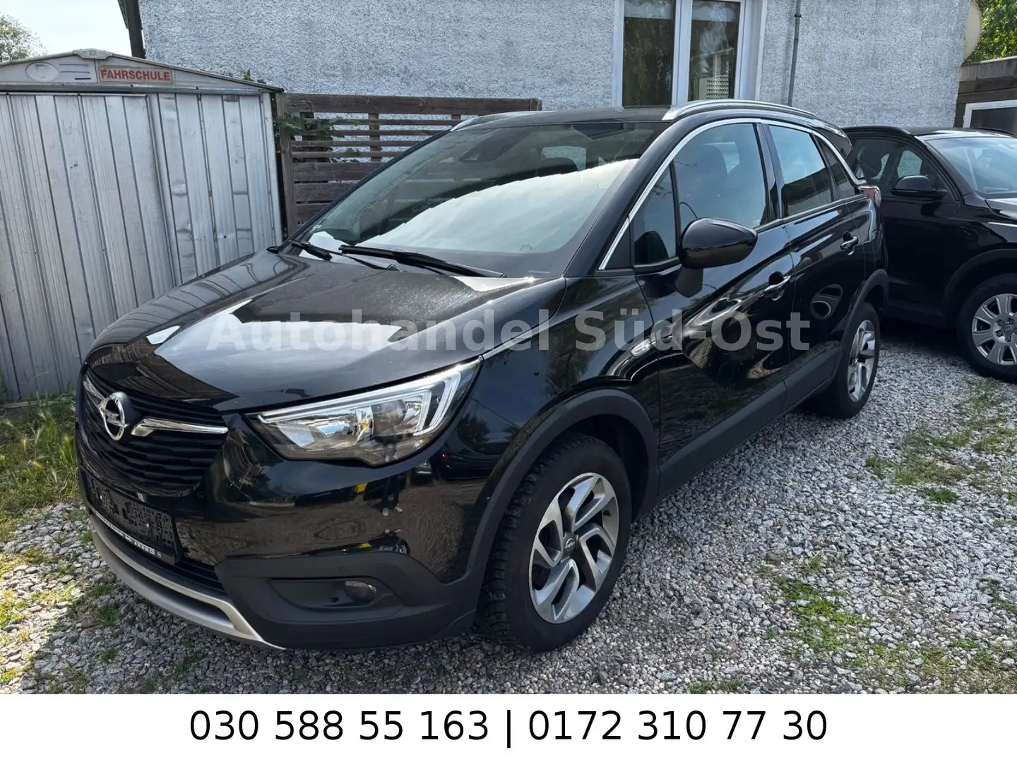 Opel Crossland X Automatik Klima Multi Schwarz - 1