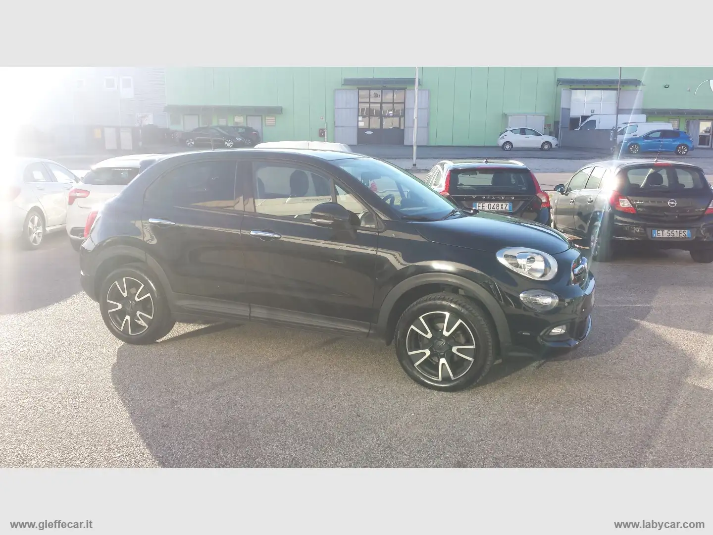 Fiat 500X 1.4 M.Air 140 CV Pop Star Schwarz - 2