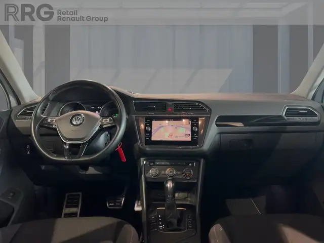 Volkswagen Tiguan view 10