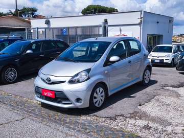 Aygo I 2012 5p 1.0 Lounge connect my14