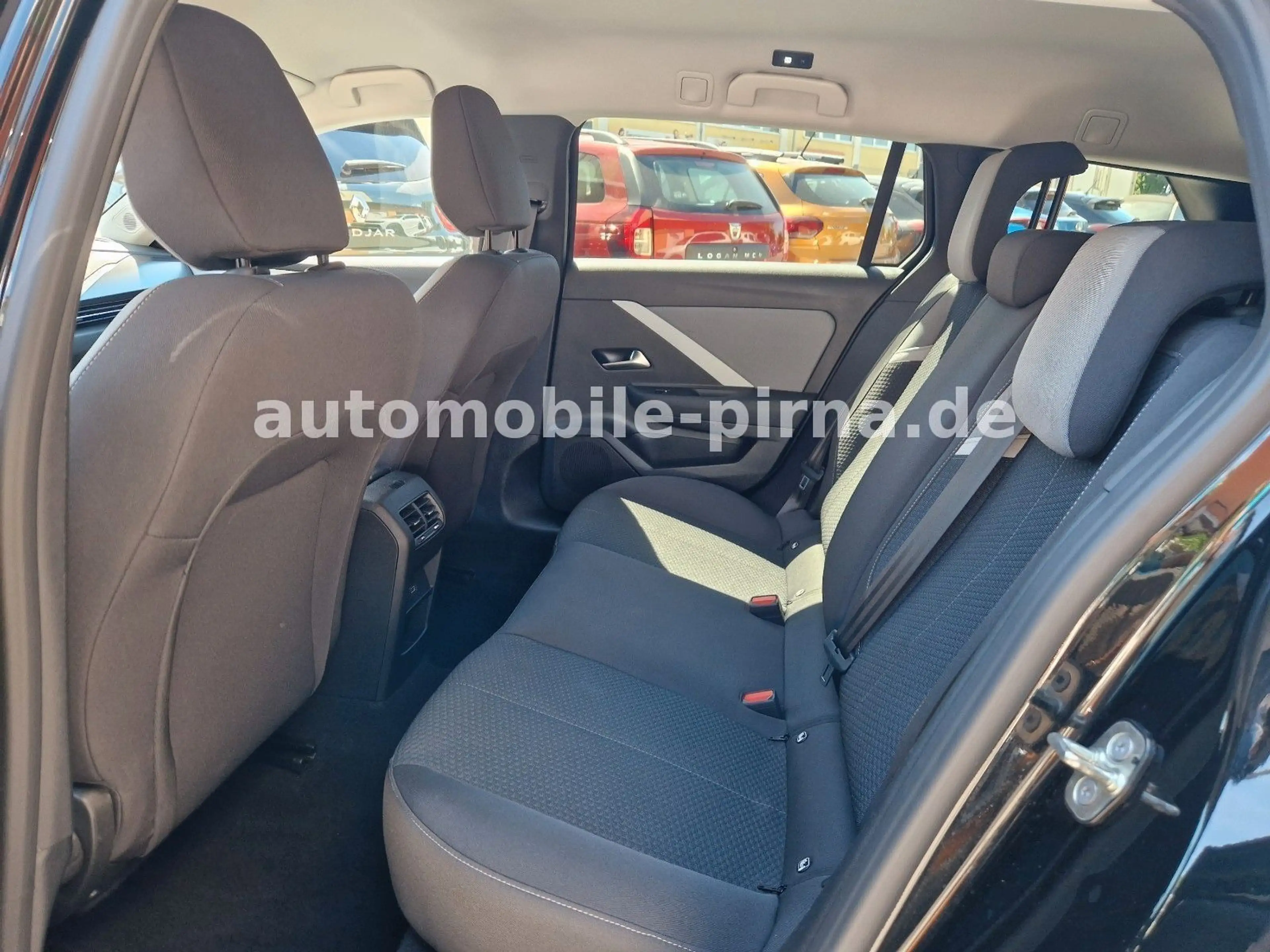 Opel Astra L ST Kombi Business 1.5D Automatik 130PS — photo 10