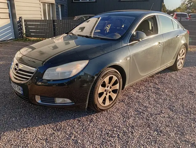 Opel Insignia view 2