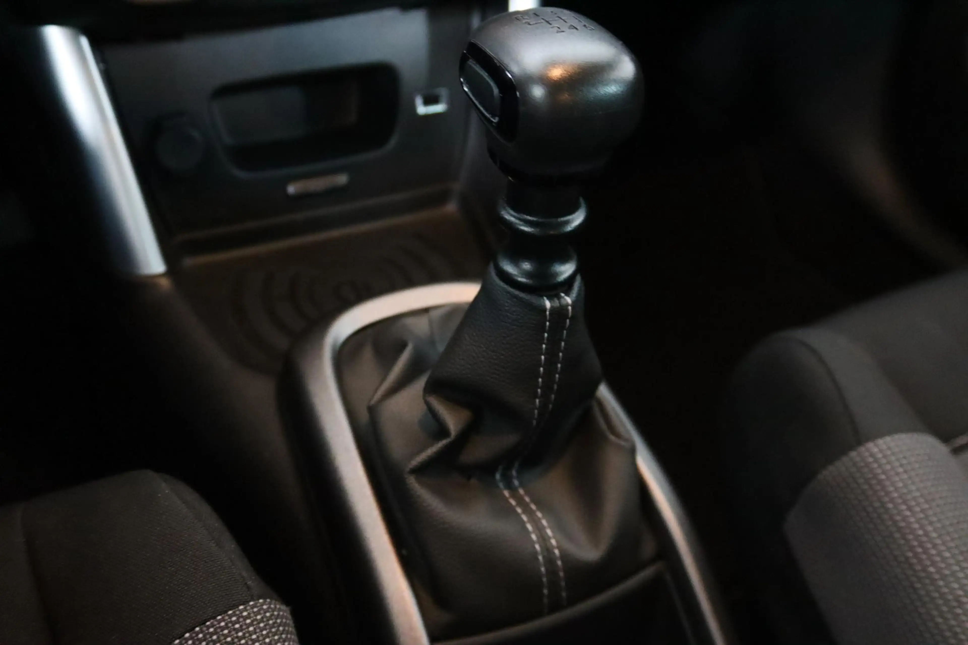 Citroen C3 Aircross 1.2T 130PK, S&S Shine Camera, Android Auto/Apple C — photo 40
