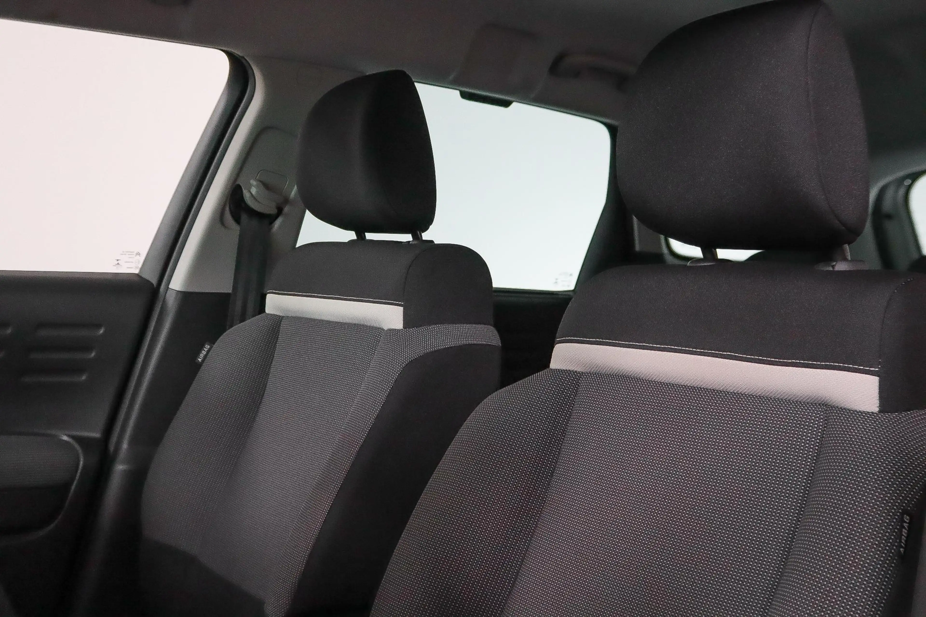 Citroen C3 Aircross 1.2T 130PK, S&S Shine Camera, Android Auto/Apple C — photo 45