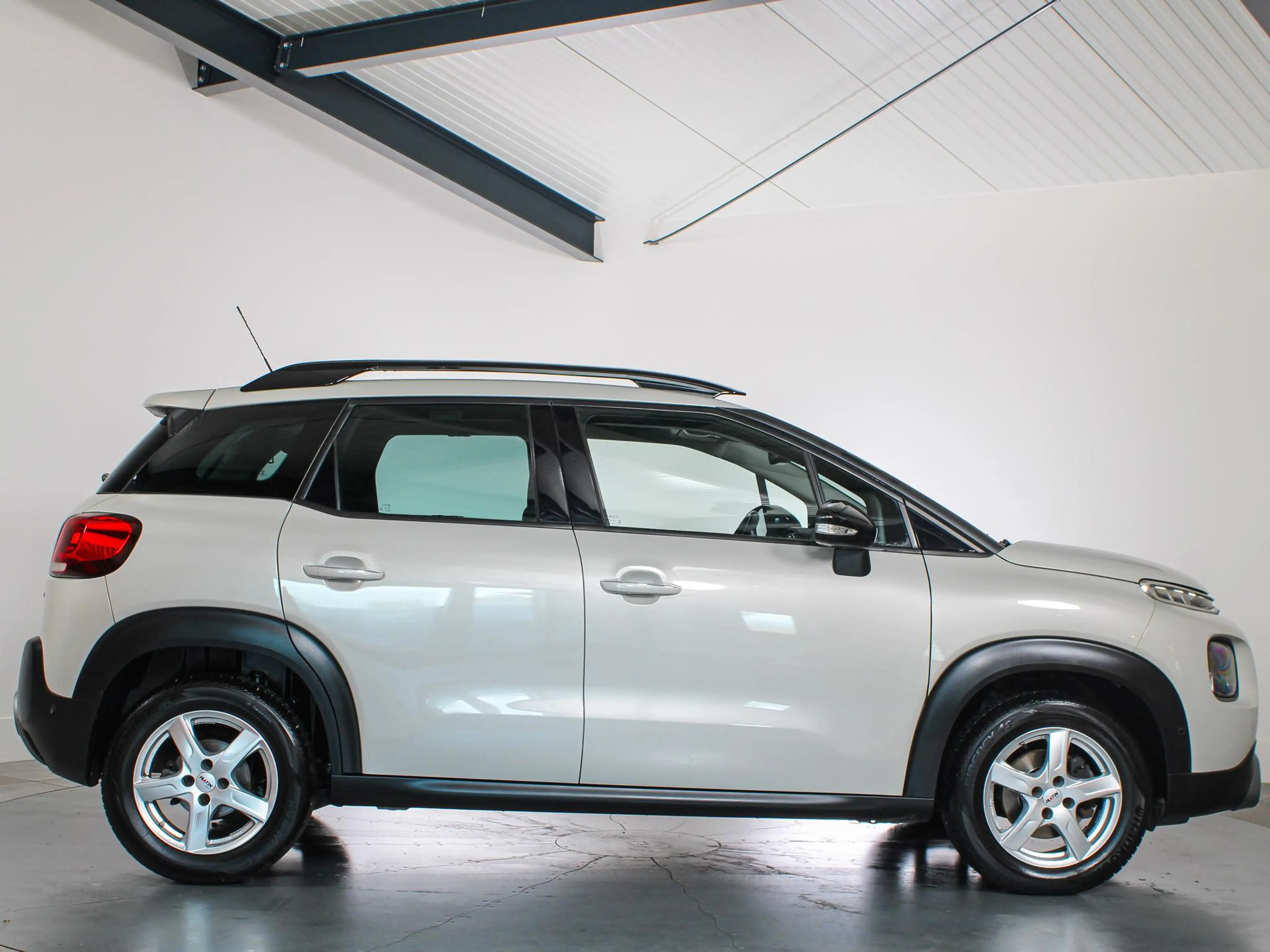 Citroen C3 Aircross 1.2T 130PK, S&S Shine Camera, Android Auto/Apple C — photo 21