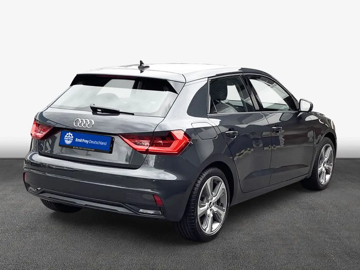 Audi A1 35 TFSI Sportback S tronic advanced LED PDC Grijs - 2