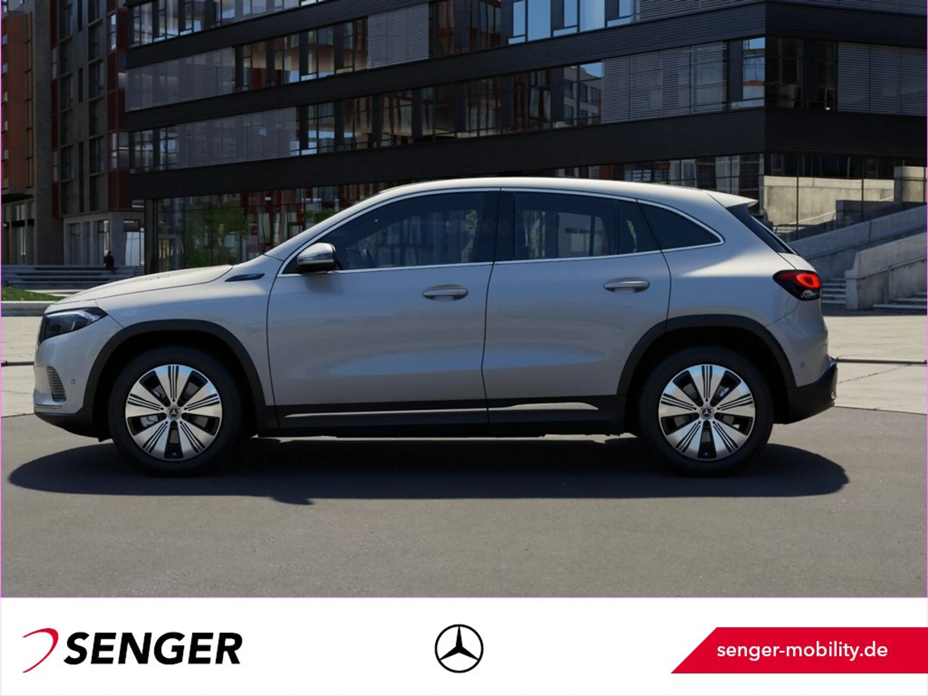 Mercedes-Benz EQA 250 + Electric Art Kamera Totwinkel CarPlay — photo 3