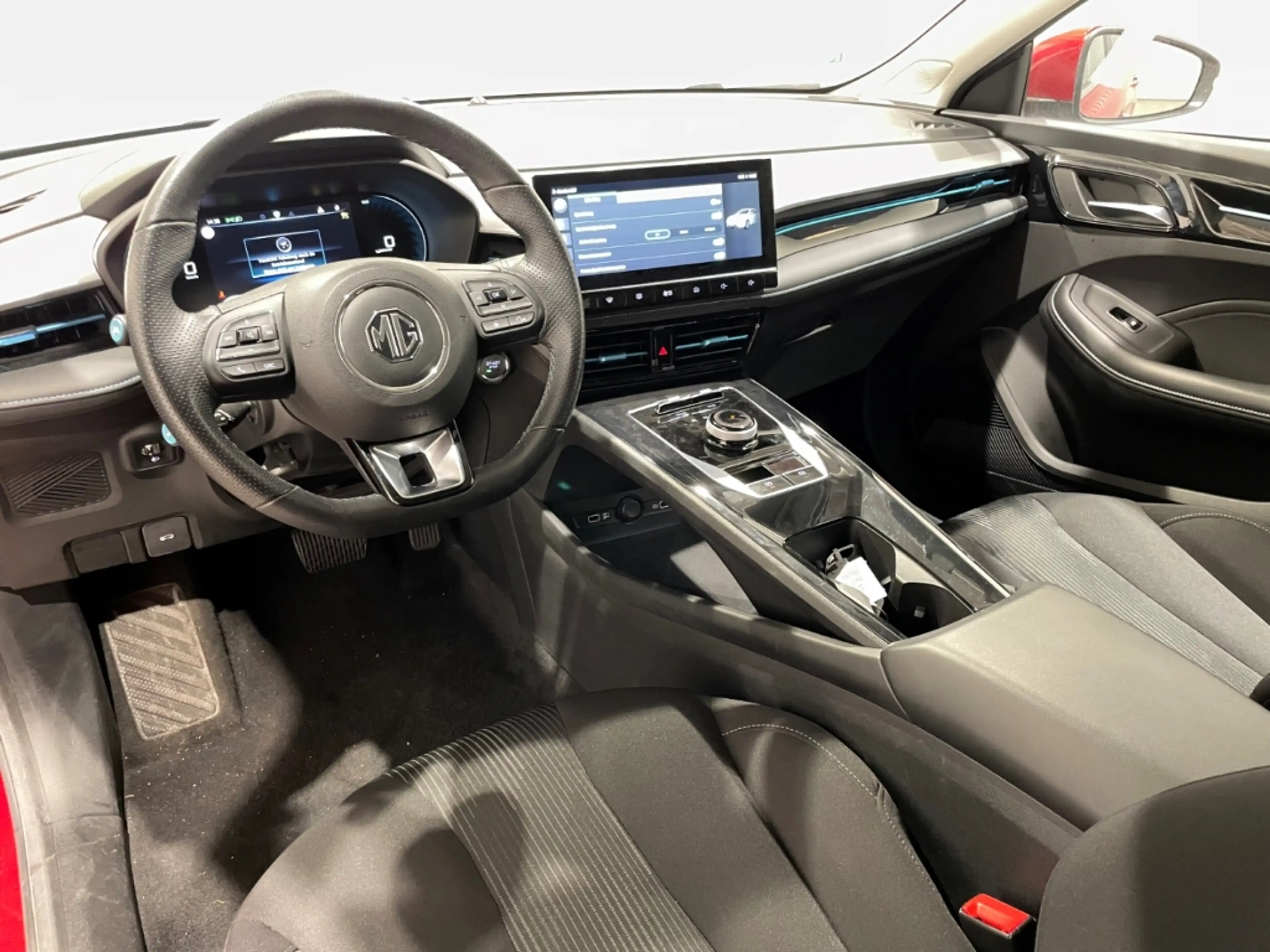 MG MG5 Comfort Klima Navi LED ACC Rückfahrkamera — photo 5