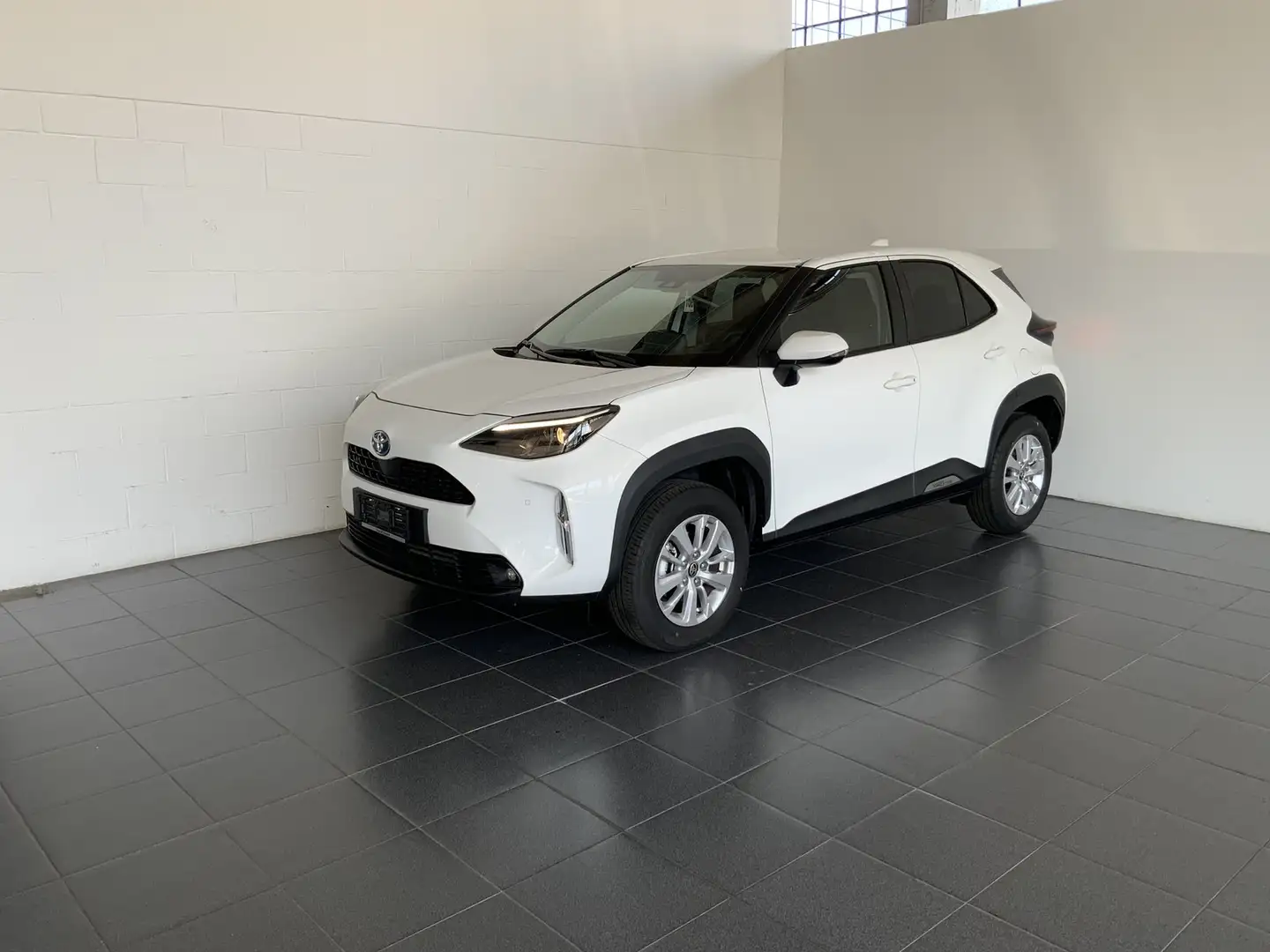 Toyota Yaris Cross .. Weiß - 1